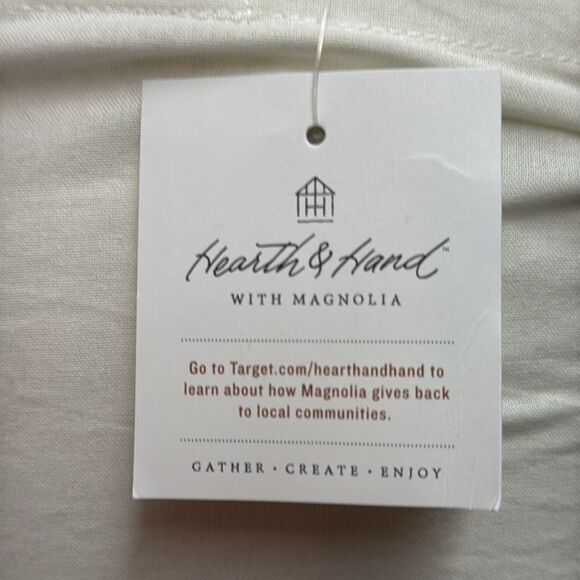 Hearth & Hand comforter set - Picture 6 of 6